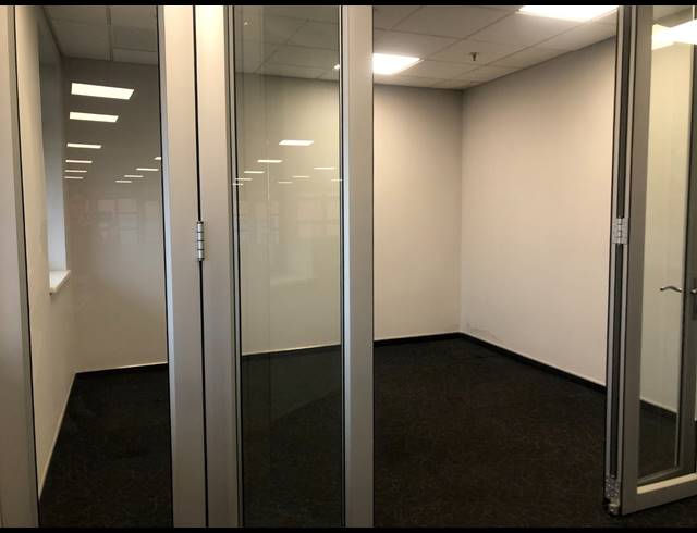 1,279M² OFFICE TO LET IN MELROSE ARCH